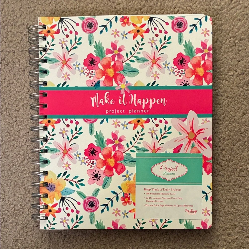 Markings By C.R. Gibson Make It Happen Project Planner - 200 Pages